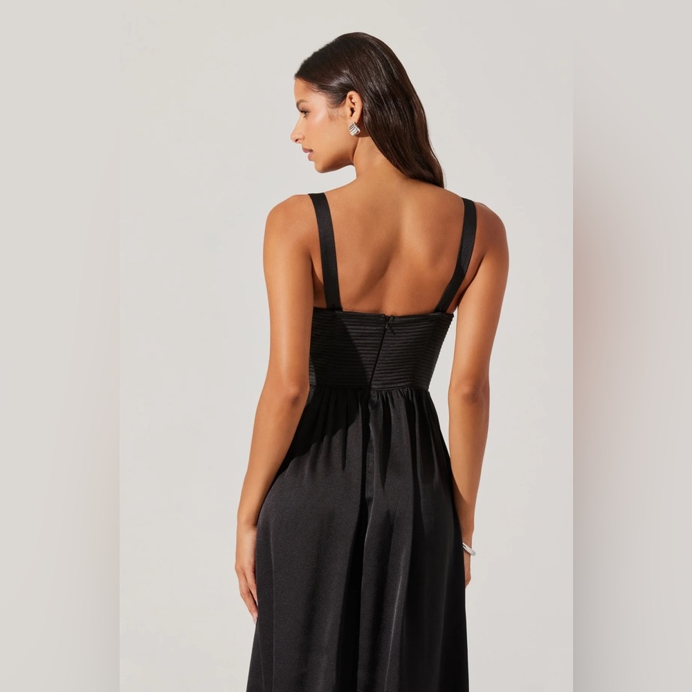 ASTR the Label Pleated Bustier Midi Dress Black size Large - Picture 3 of 8